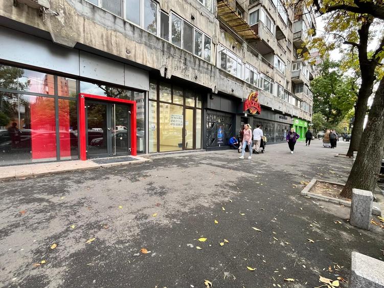 Spațiu comercial, de 20.39999961853 mp, în Gorjului