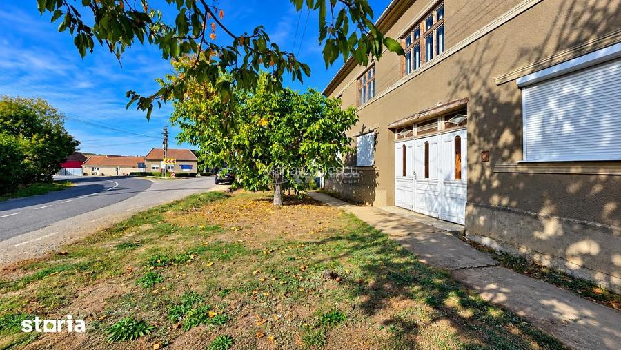 Comoraste | Vila P+1 | 12 Incaperi | 944 MP Teren | ZERO COMISION