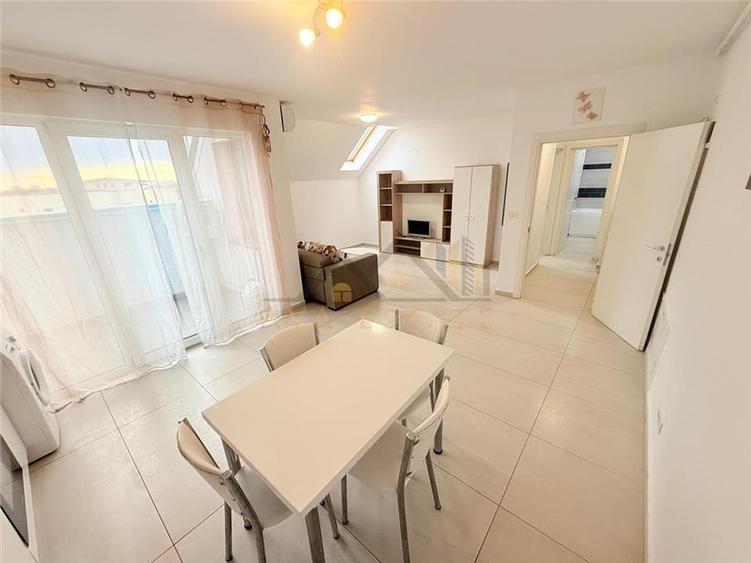 Apartament cu 2 camere semidecomandat, mobilat în Buziașului
