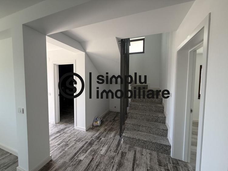 Casă individuală cu 4 camere cu Teren 246 Mp în Exterior Est