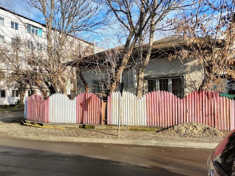 Casă cu Teren 330 Mp în Ultracentral