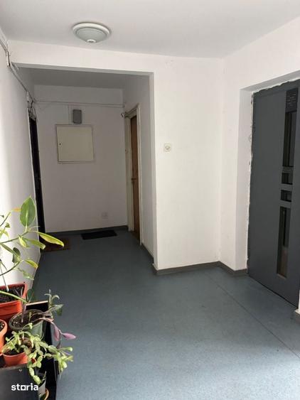 Trapezului str. Becatei, 2 camere, 52 mp. - 2