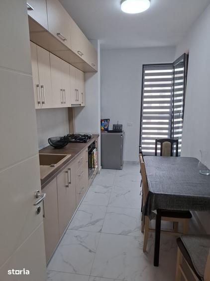 Apartament cu 2 camere decomandat în Rahova