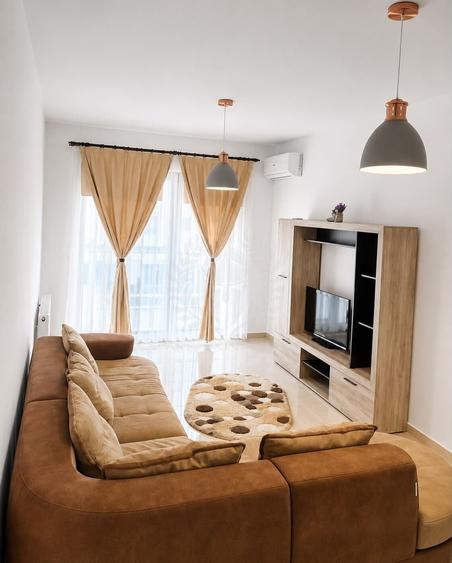 Apartament cu 2 camere decomandat, mobilat în Albert