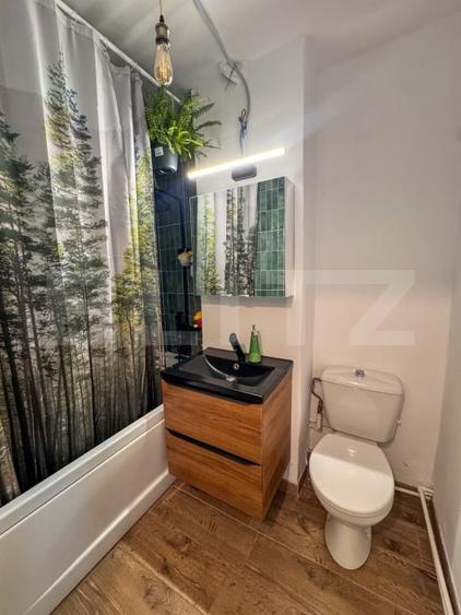 Apartament cu 2 camere semidecomandat, mobilat în Hunedoara