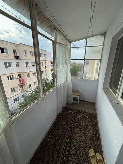 Apartament cu 2 camere decomandat în Vest