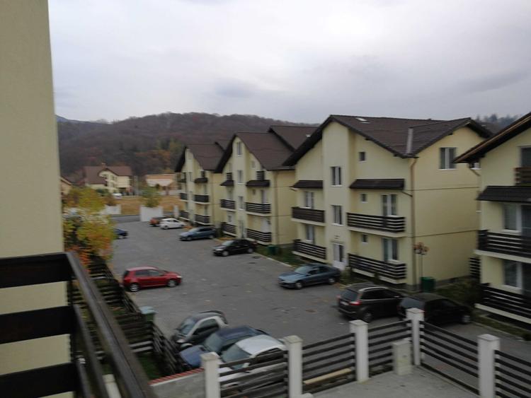 Apartament cu 2 camere semidecomandat în Primăverii
