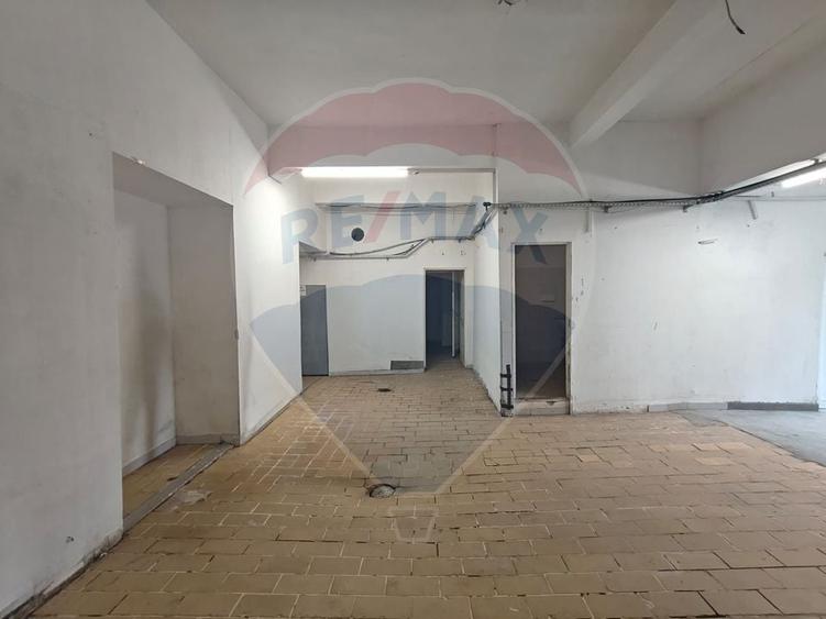 Spațiu industrial, de 265 mp, în Dâmbul Rotund