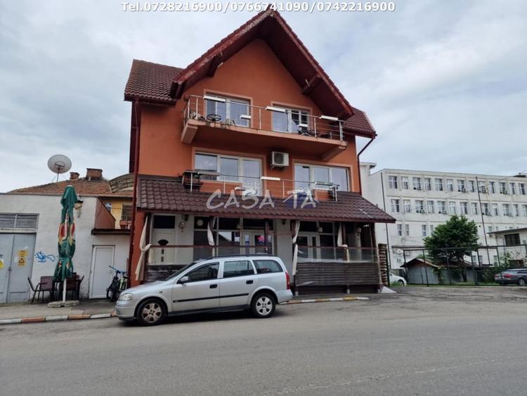 Casă individuală cu 6 camere cu Canalizare în Lotrului