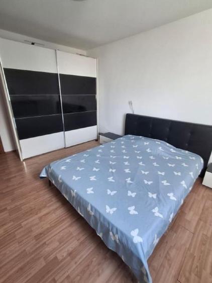Apartament cu 2 camere decomandat, mobilat în Gara de Nord