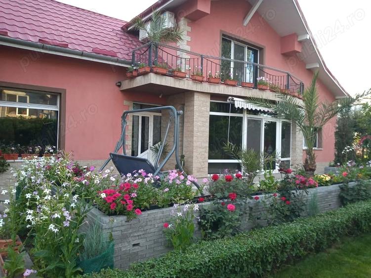 Casă cu 4 camere în Central