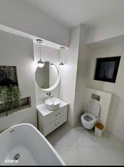Apartament cu 3 camere în Ultracentral