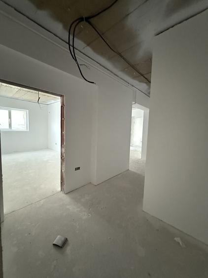 Apartament cu 3 camere decomandat în 1 Decembrie 1918