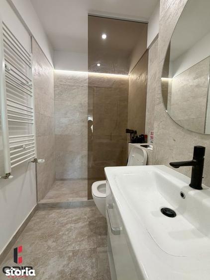 Apartament cu 3 camere decomandat, mobilat în Berceni