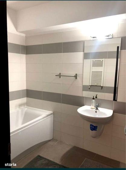 Apartament cu 2 camere în Parcul Carol