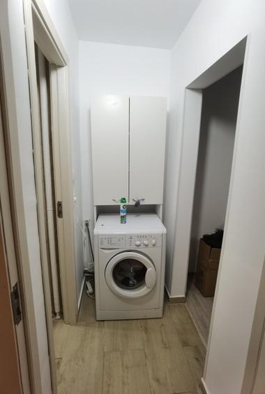 Apartament cu 2 camere semidecomandat în Milcov