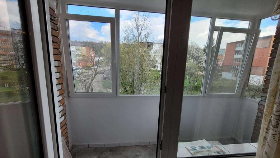 Apartament cu 2 camere nedecomandat în Petros