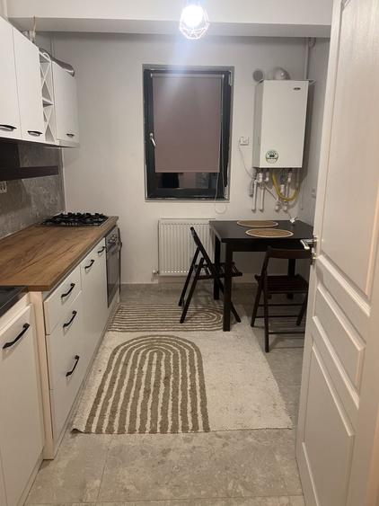 Apartament cu 2 camere decomandat în Valea Adâncă