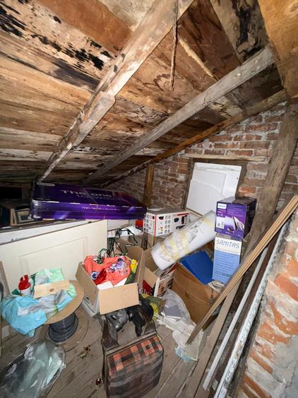 Casă individuală cu 6 camere cu Teren 270 Mp în Brâncoveanu