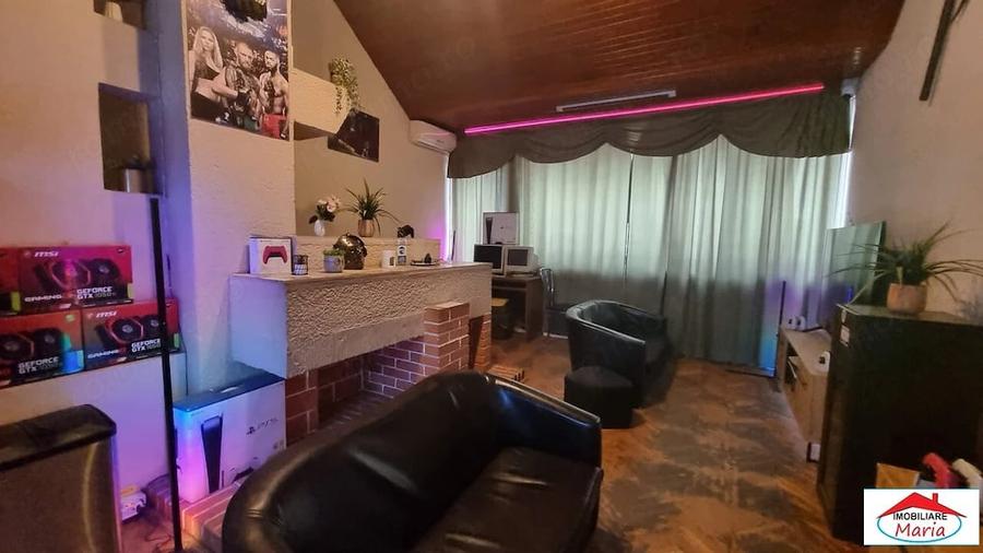 Casă cu 5 camere cu Teren 300 Mp în Central
