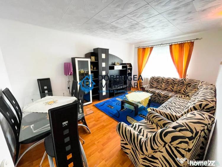 Apartament cu 2 camere decomandat în Păcii