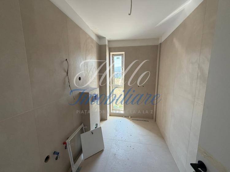Apartament cu 2 camere decomandat în Florești