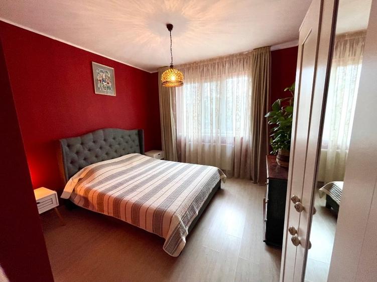 Apartament cu 2 camere decomandat, mobilat în Central