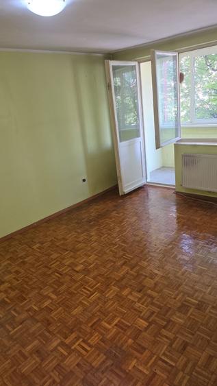Apartament cu 2 camere decomandat în Vlahuță