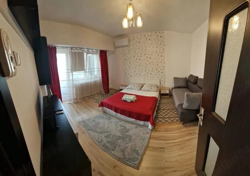 Garsonieră decomandată în Tei