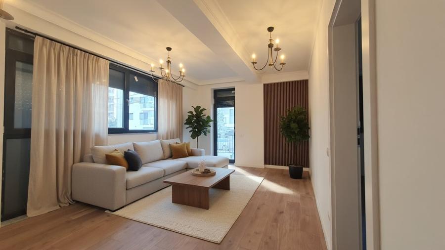 Apartament cu 2 camere decomandat în Mihai Bravu