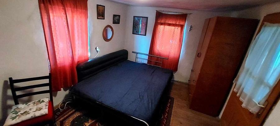 Casă cu 4 camere în Iliești