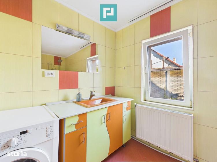 Casă cu 4 camere cu Teren 343 Mp în Șega