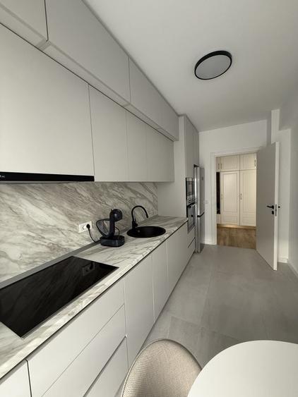 Apartament cu 2 camere decomandat în Exterior Vest