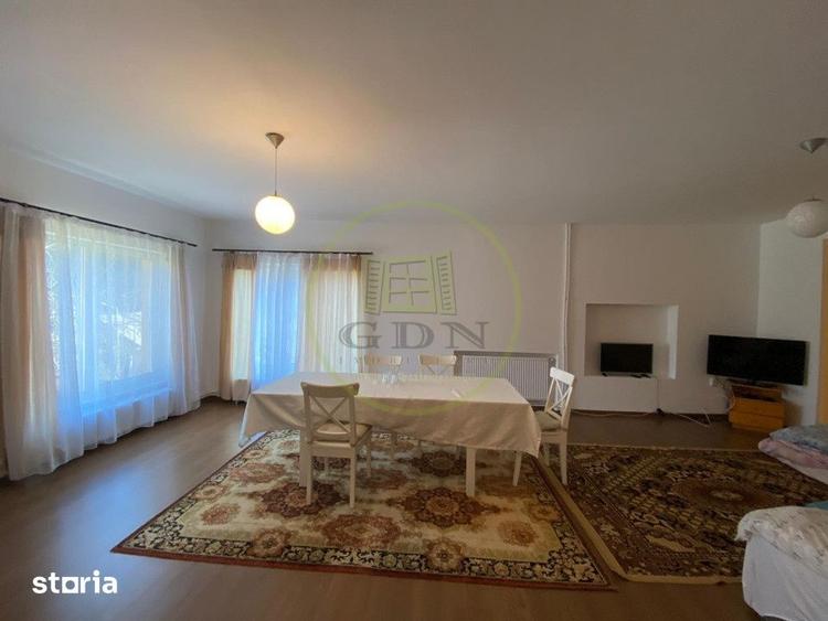 Casă cu 5 camere cu Teren 3000 Mp în Sava