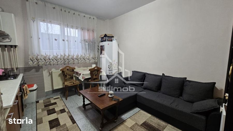 Apartament cu 2 camere, mobilat în Vest — fotografia 1