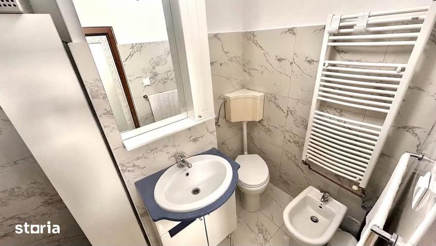 Apartament cu 2 camere decomandat în Banca Națională