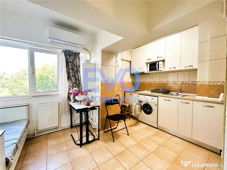 Garsonieră decomandată în Ultracentral