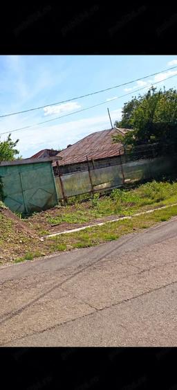 Teren de 460 mp, în Boldești