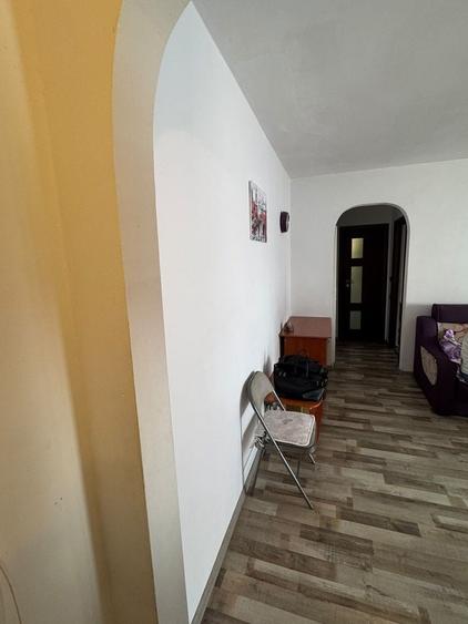 Apartament cu 2 camere semidecomandat în Gara