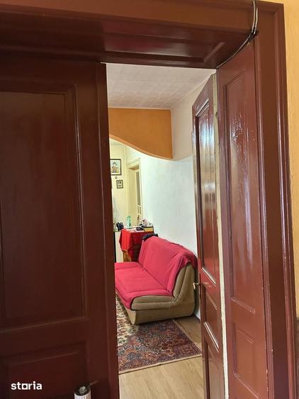 Casă cu 3 camere cu Teren 532 Mp în Central