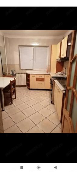 Apartament cu 3 camere decomandat în Gorjului
