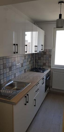 Apartament cu 2 camere decomandat, mobilat în Mihai Viteazul
