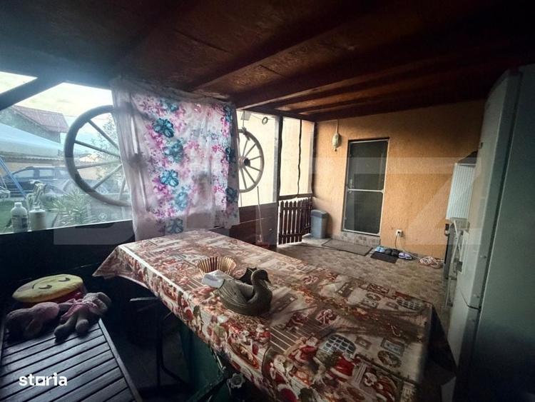 Casă cu 4 camere în Popoveni