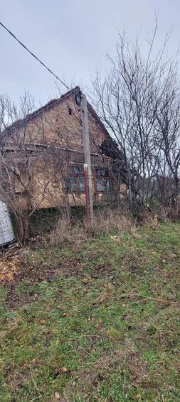 Casă cu Teren 1306 Mp în Murani