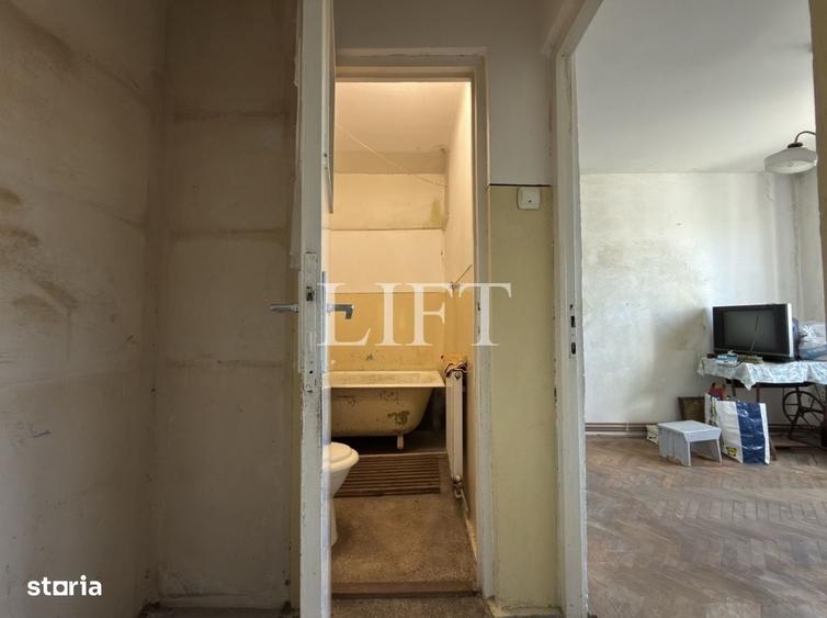 Apartament de 2 camere, 35mp, Zona Astra - Floriilor, Necesita renovar - 1