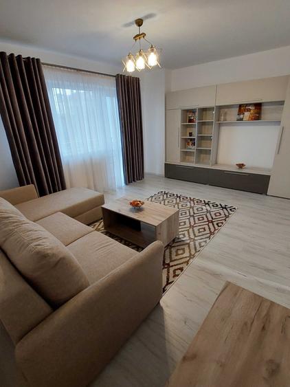 Apartament cu 2 camere decomandat în Rediu