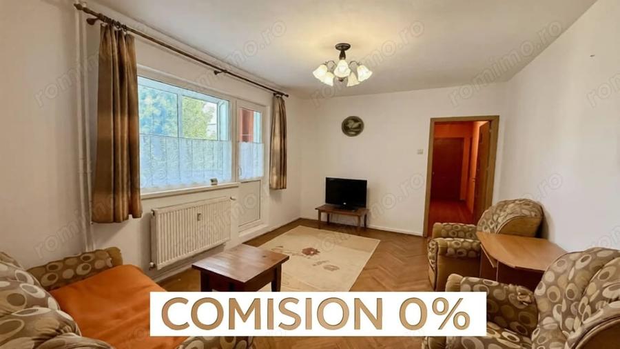 Apartament cu 3 camere semidecomandat în Dacia