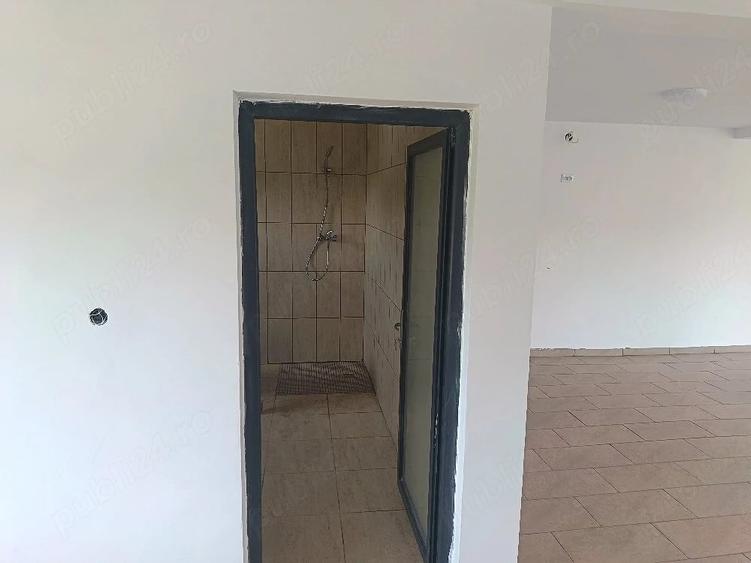 Spațiu comercial, de 100 mp, în Central