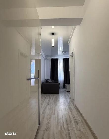 Apartament cu 2 camere, mobilat în Central