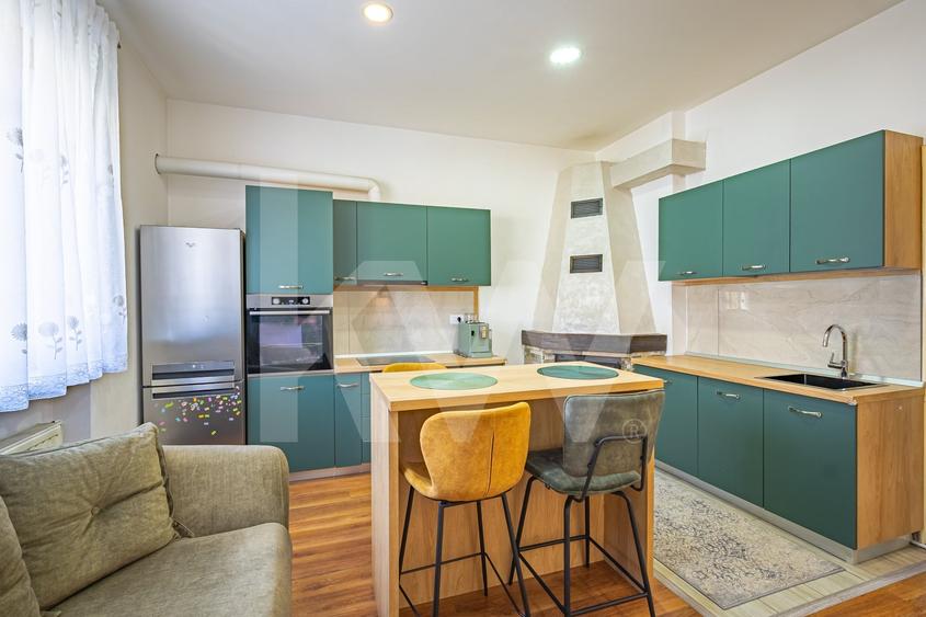 Apartament cu 2 camere semidecomandat, mobilat în Lupeni
